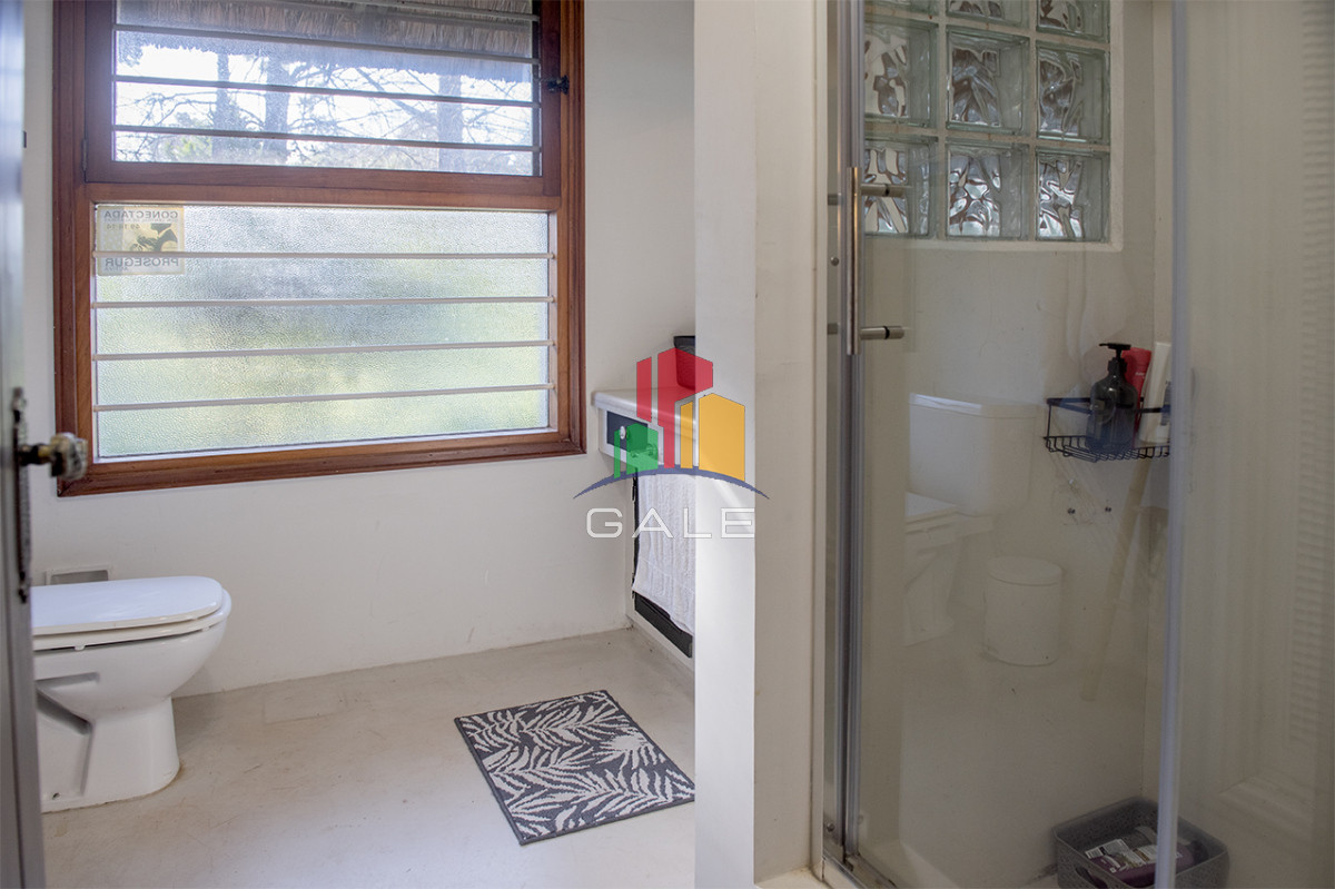 Casa ID.4739 - Casa de 4 dormitorios en venta, en Golf Punta del Este