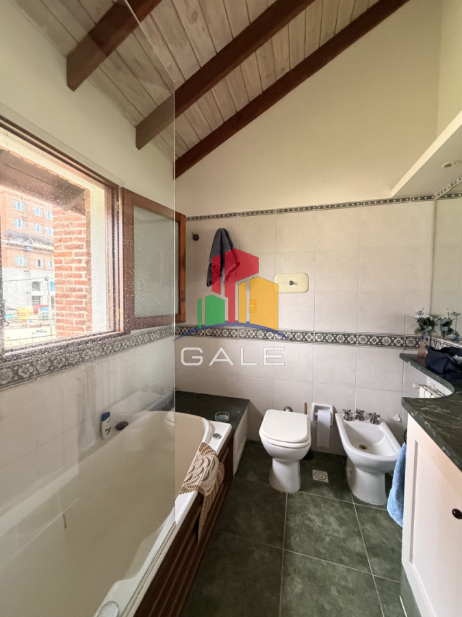 Casa ID.4733 - Vende hermosa casa en san rafael , cerca del mar, Punta del Este