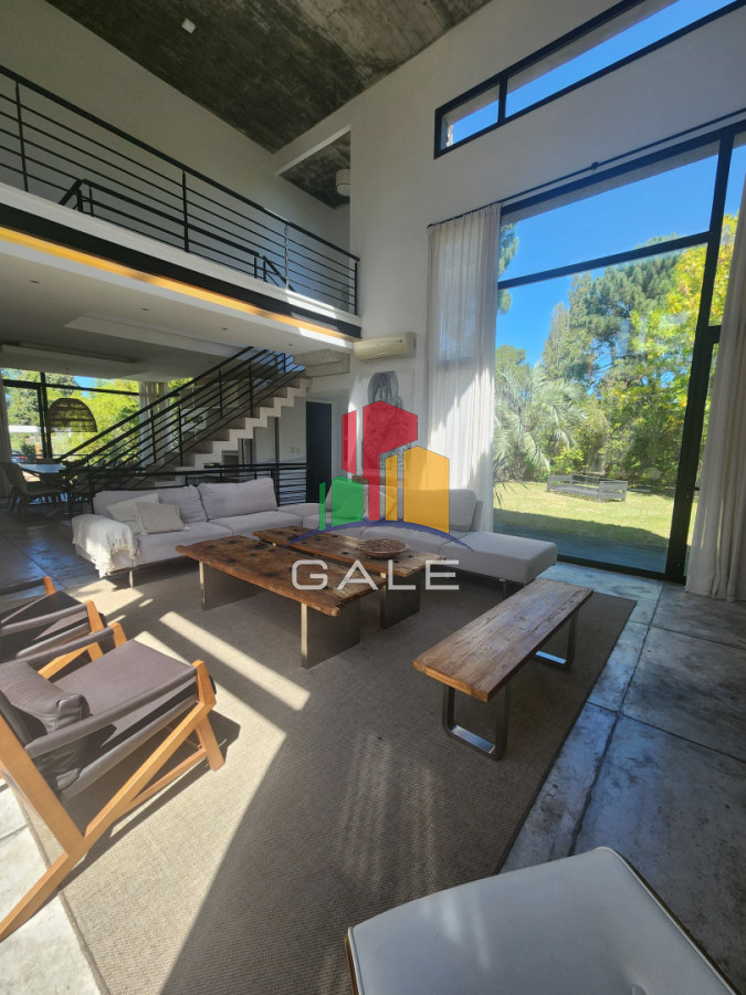 Casa ID.4727 - Casa en Alborada - Punta del Este de 5 dormitorios 