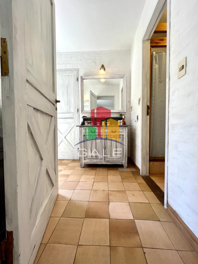 Casa ID.3967 - Vende casa de 4 dormitorios en Pinares, Punta del Este