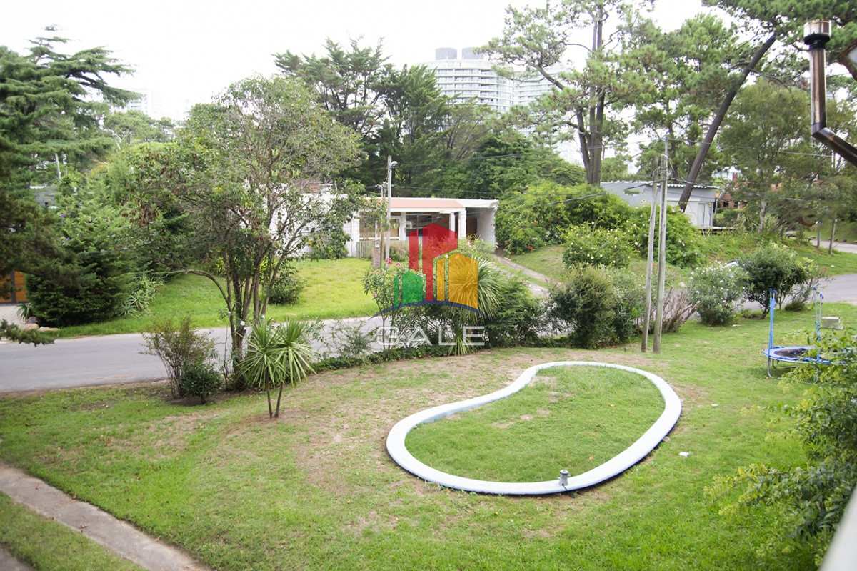 Casa ID.3737 - Casa en Venta de 5 dormitorios en San Rafael , Punta del este 