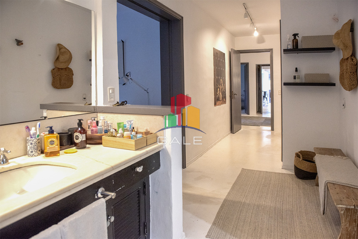 Casa ID.4739 - Casa de 4 dormitorios en venta, en Golf Punta del Este