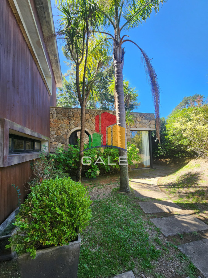 Casa ID.4727 - Casa en Alborada - Punta del Este de 5 dormitorios 