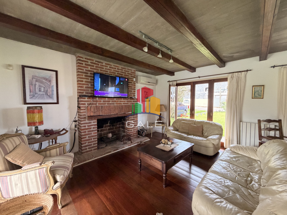 Casa ID.4733 - Vende hermosa casa en san rafael , cerca del mar, Punta del Este