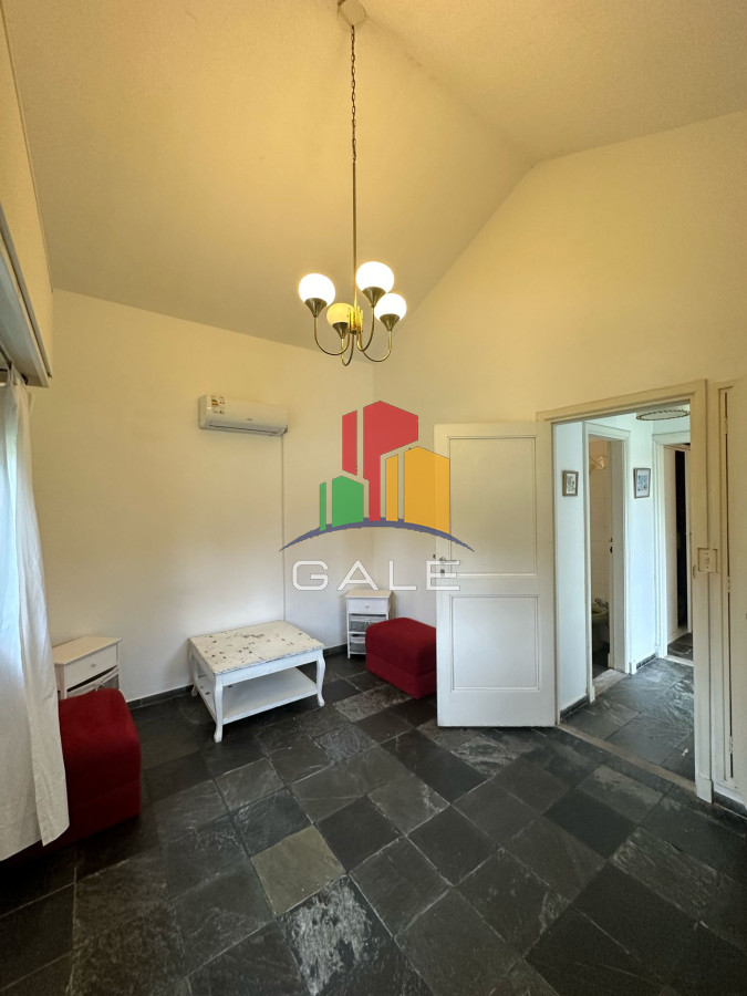 Casa ID.4738 - Casa ideal para clinica privada, zona comercial, Punta del Este