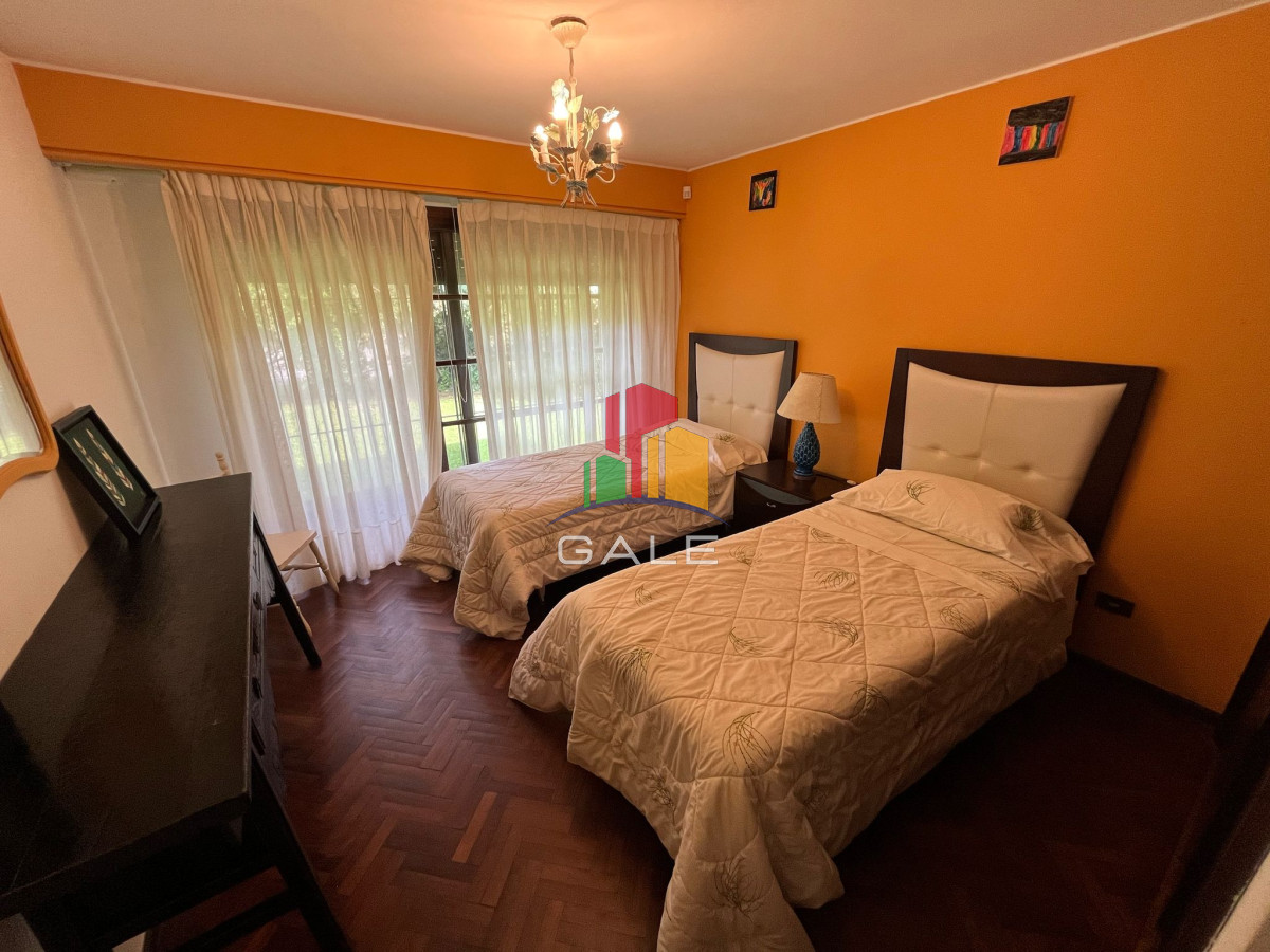 Casa ID.4736 - Hermosa mansión en Golf de 6 dormitorios , Punta del Este