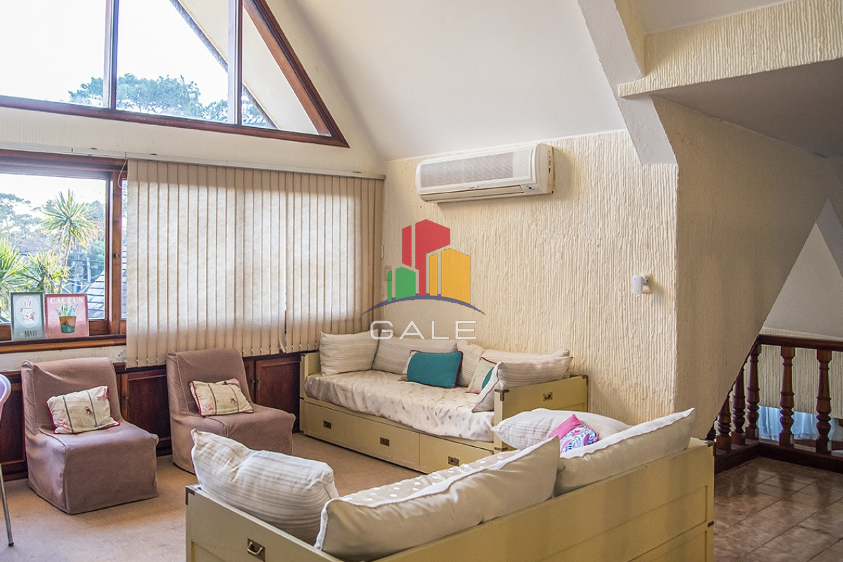 Casa ID.3740 - Hermosa casa en venta en Punta del Este