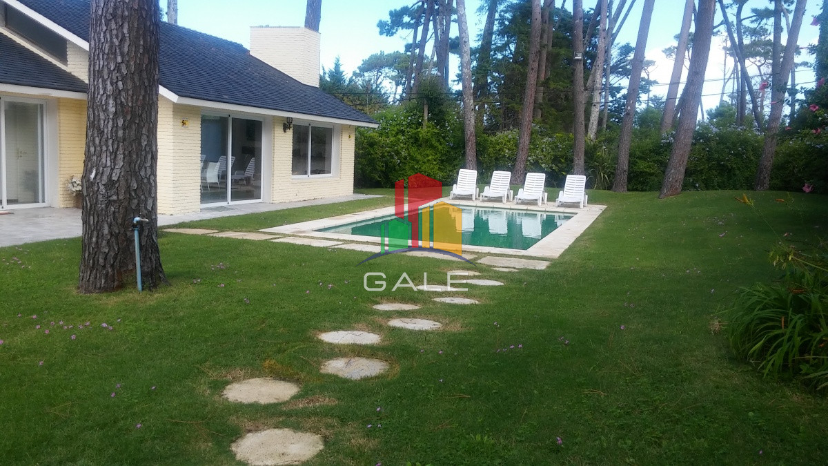 Casa ID.3738 - Hermosa casa en venta en la zona de la Mansa.
