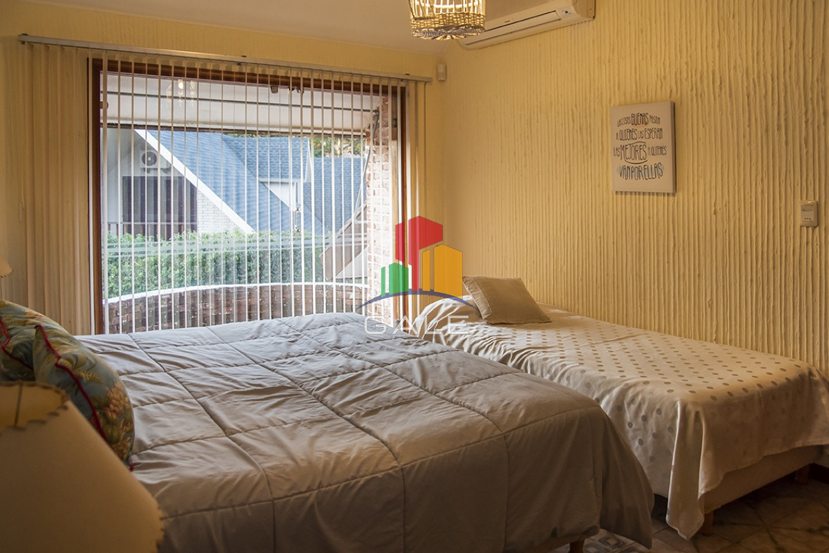 Casa ID.3740 - Hermosa casa en venta en Punta del Este