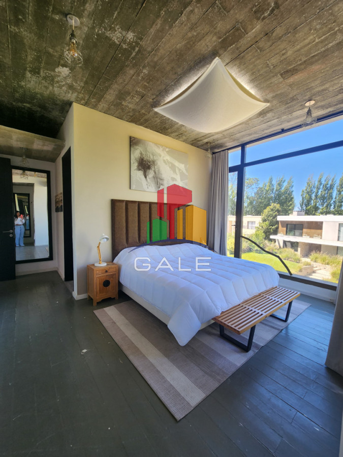 Casa ID.4727 - Casa en Alborada - Punta del Este de 5 dormitorios 