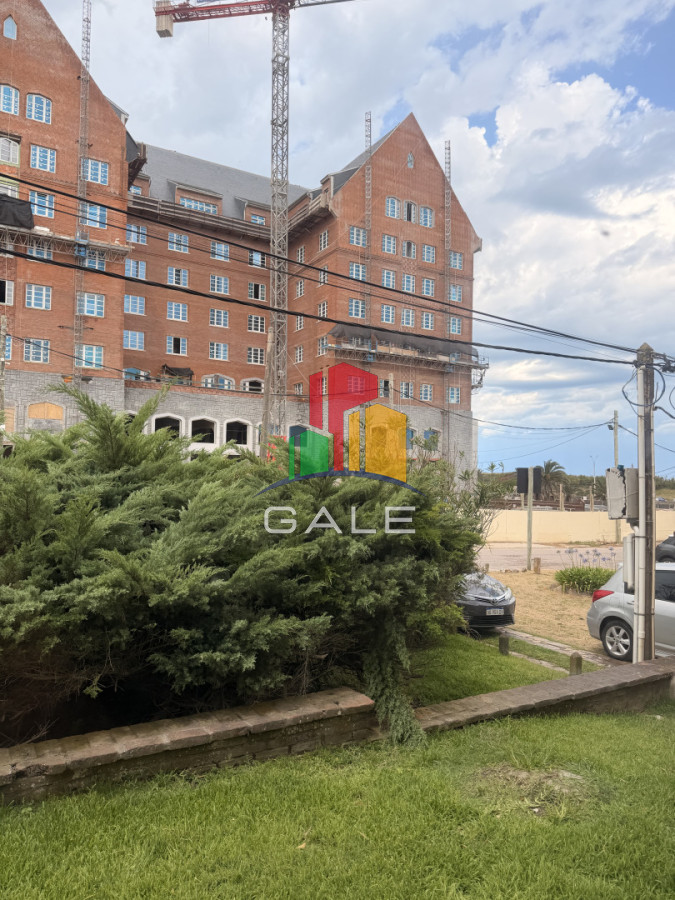 Casa ID.4733 - Vende hermosa casa en san rafael , cerca del mar, Punta del Este