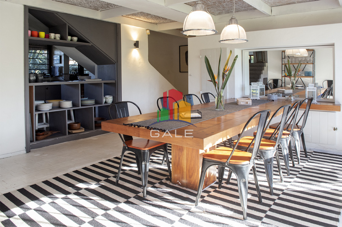 Casa ID.4739 - Casa de 4 dormitorios en venta, en Golf Punta del Este