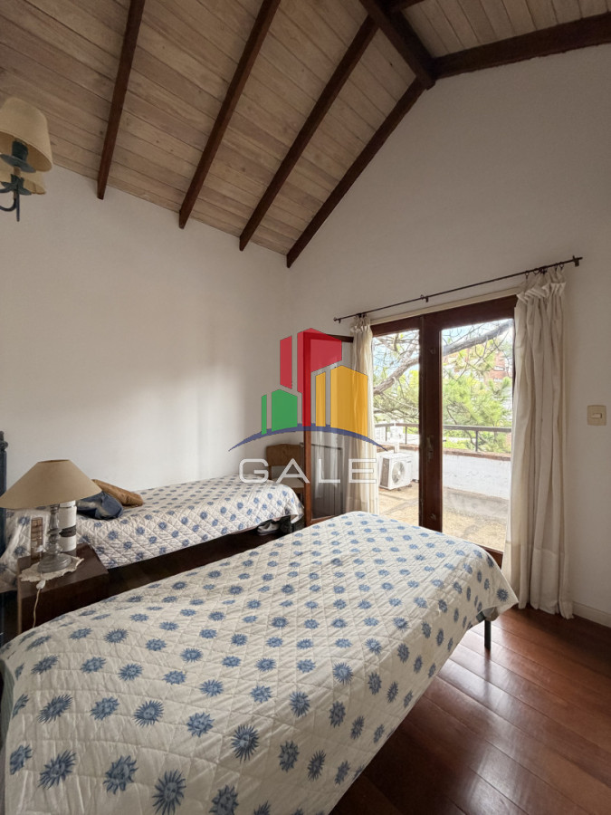 Casa ID.4733 - Vende hermosa casa en san rafael , cerca del mar, Punta del Este