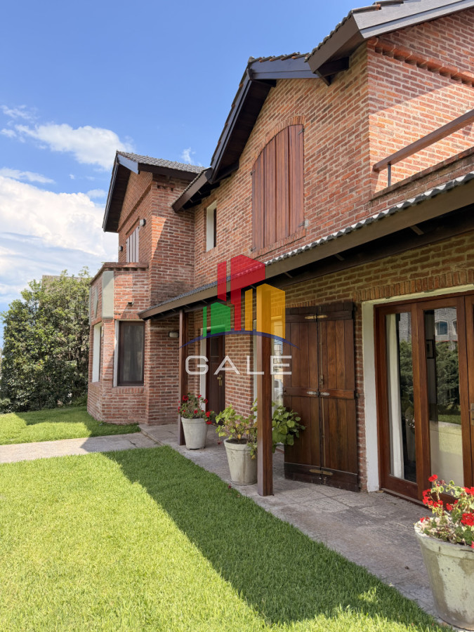 Casa ID.4733 - Vende hermosa casa en san rafael , cerca del mar, Punta del Este