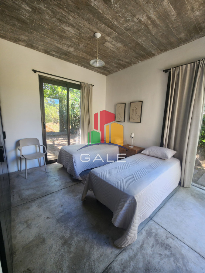 Casa ID.4727 - Casa en Alborada - Punta del Este de 5 dormitorios 