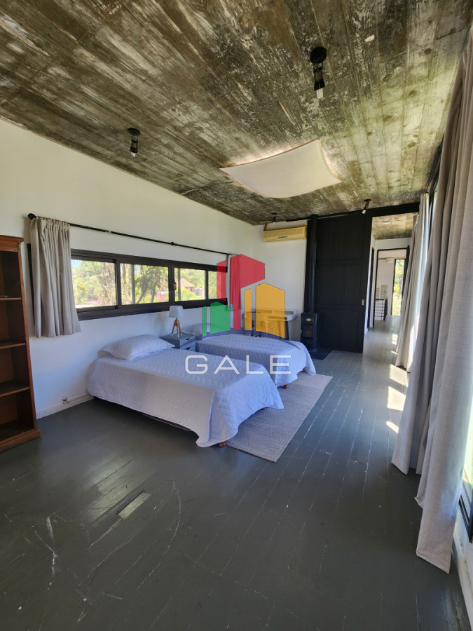 Casa ID.4727 - Casa en Alborada - Punta del Este de 5 dormitorios 