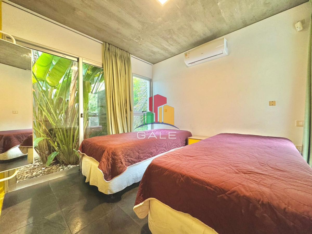 Casa ID.4730 - En venta casa de 5 dormitorios en San Rafael, con piscina 