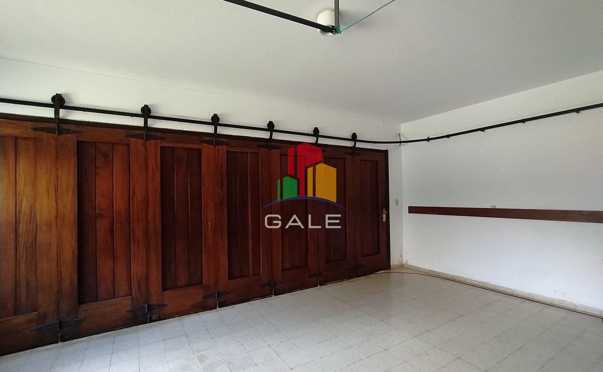 Casa ID.4736 - Hermosa mansión en Golf de 6 dormitorios , Punta del Este