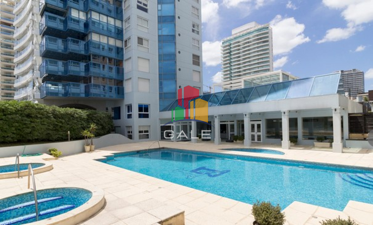 Apartamento ID.4470 - Beverly Tower Punta Del Este, Maldonado Uruguay, Apartamento de 3 dormitorios en venta en torre de Jerarquia.