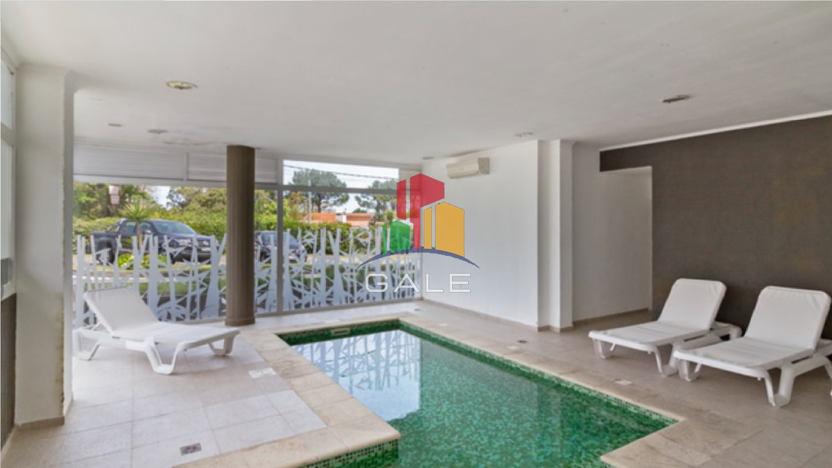 Apartamento ID.4817 - Vende apartamento en playa mansa de 1 dormitorio con parrillero, Punta del Este 