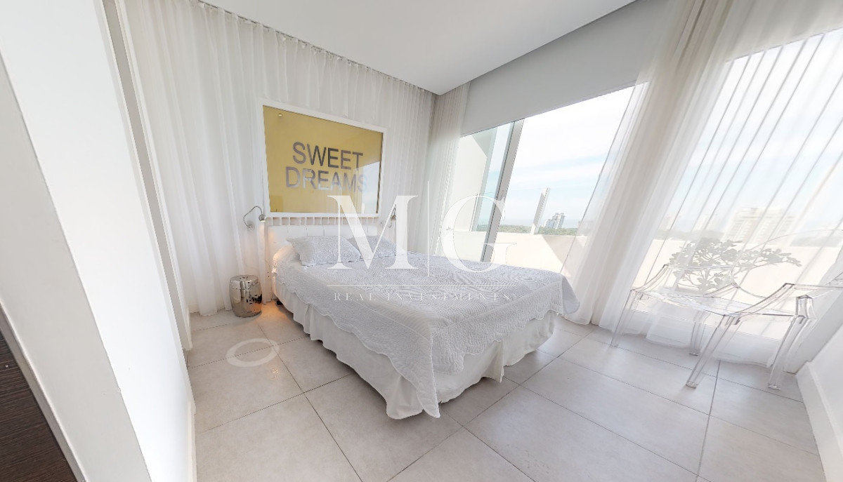 Apartamento ID.1499 - Penthouse de 3 dormitorios en venta en Torre Yoo
