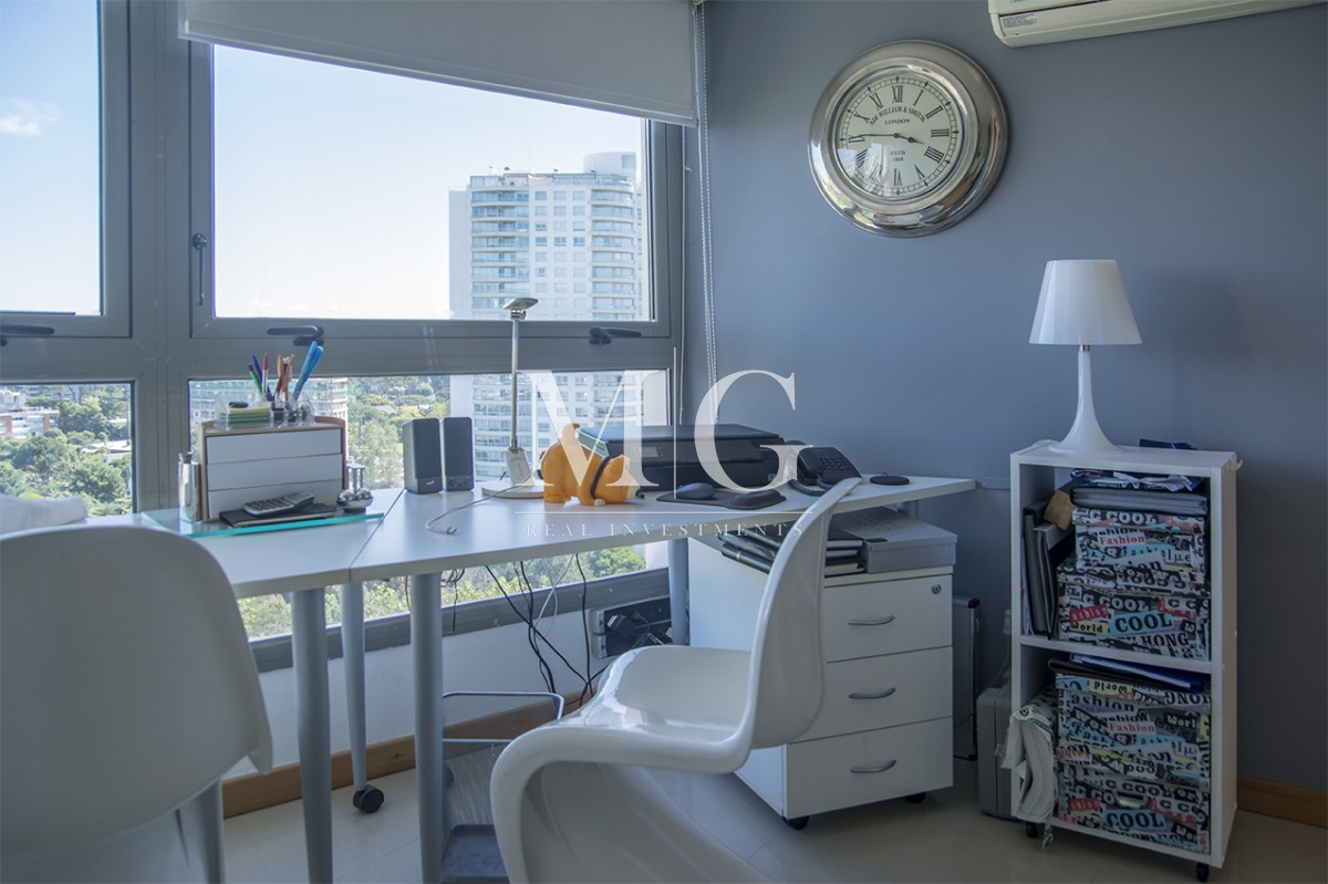 Apartamento ID.1502 - Penthouse en Punta del Este, playa brava 4 dormitorios
