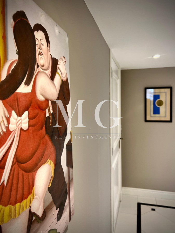 Apartamento ID.1495 - Espectacular Departamento en venta frente al mar, penthouse de 4 dormitorios. Punta del Este