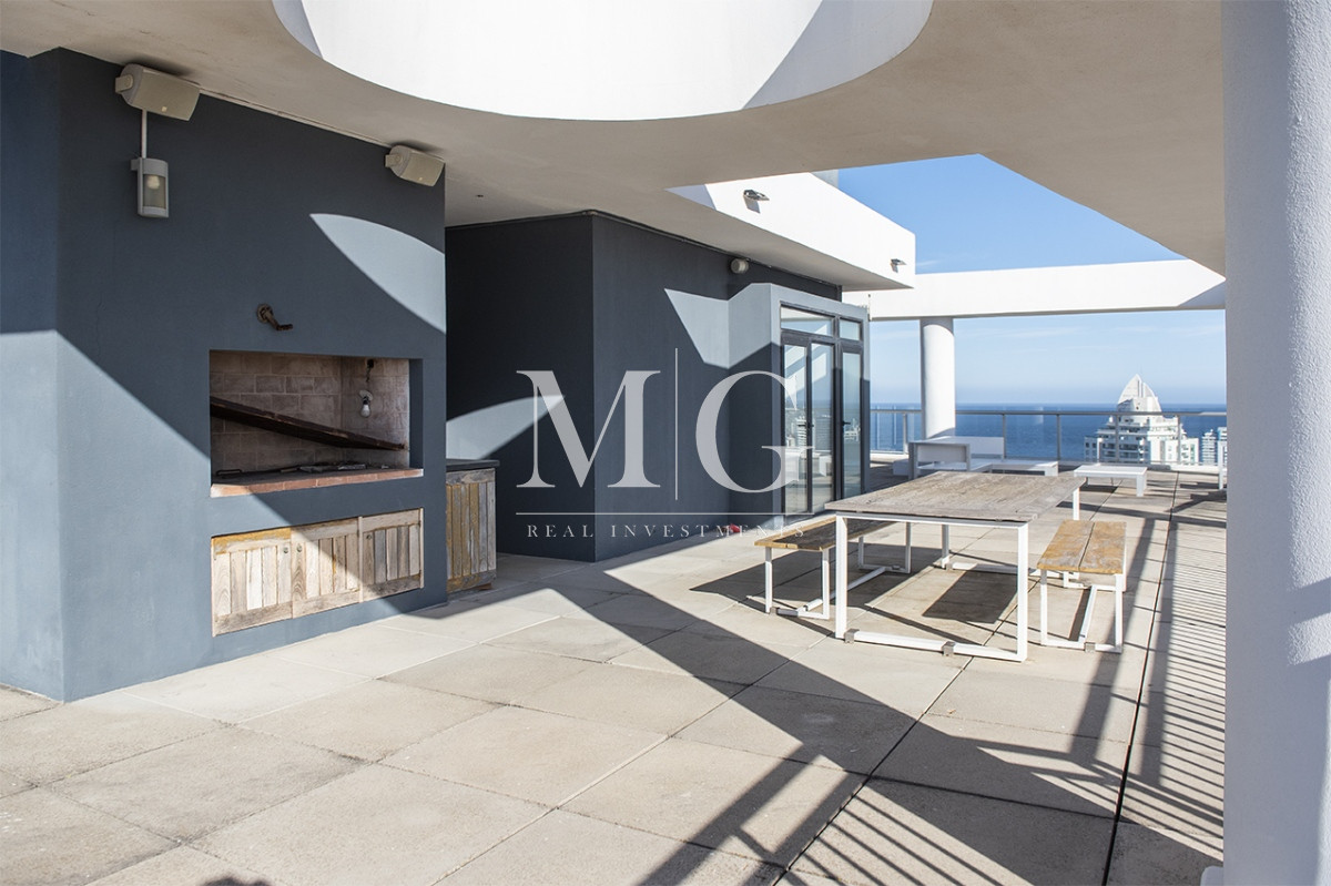 Apartamento ID.1501 - Vende departamento de 3 suites en Punta del Este.