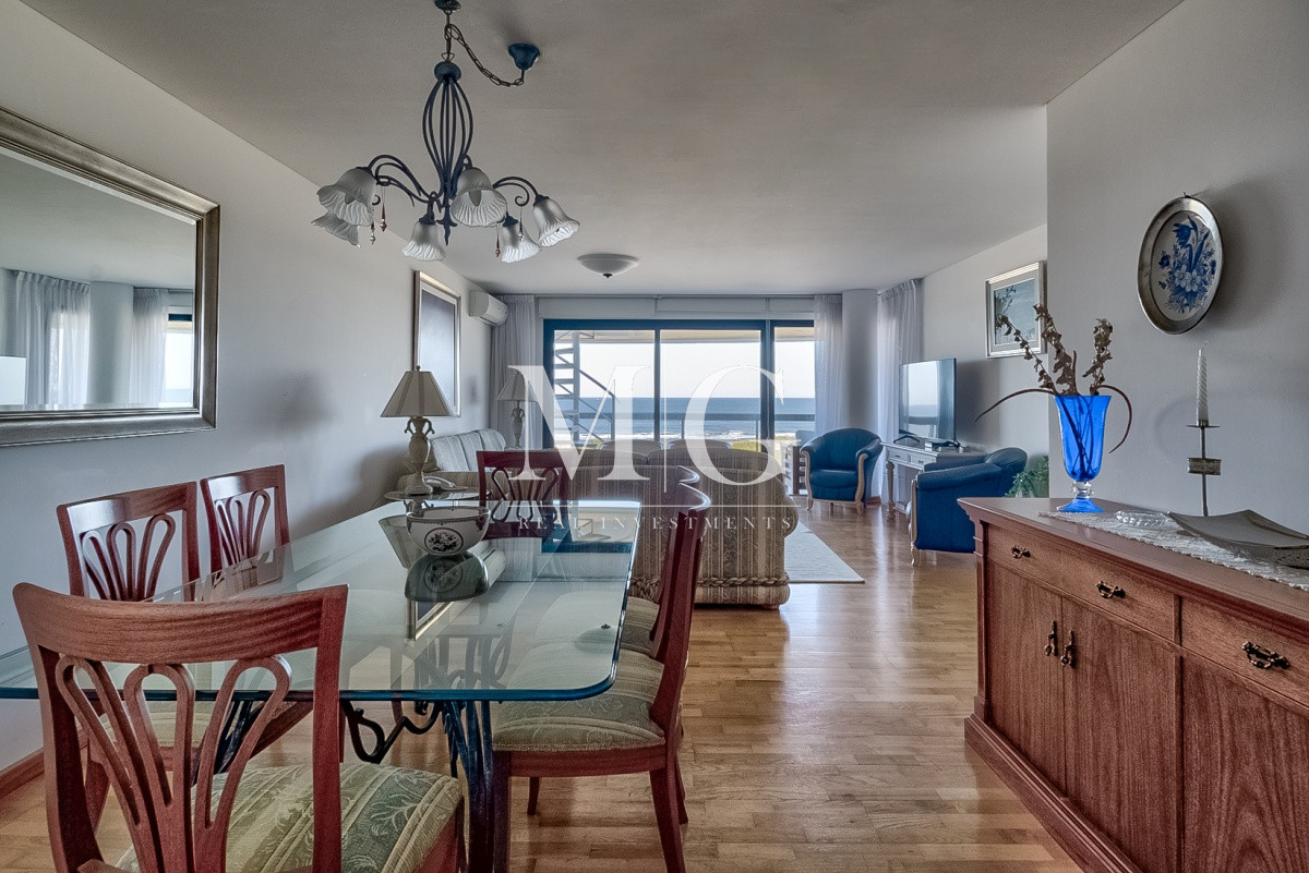 Apartamento ID.1498 - Hermoso penthouse con una ubicación privilegiada de la brava 