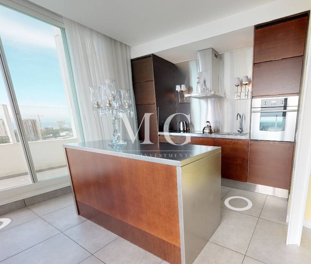 Apartamento ID.1499 - Penthouse de 3 dormitorios en venta en Torre Yoo