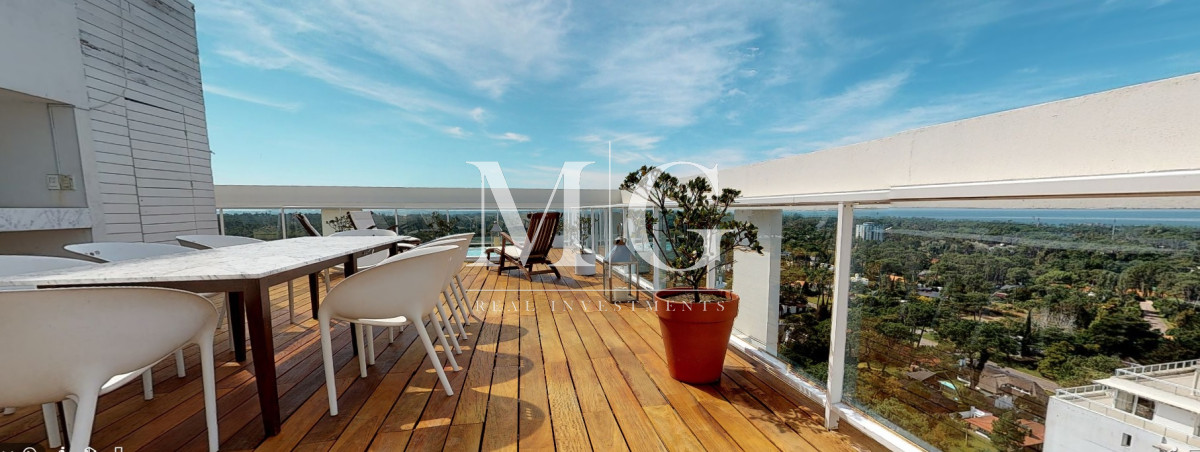 Apartamento ID.1499 - Penthouse de 3 dormitorios en venta en Torre Yoo