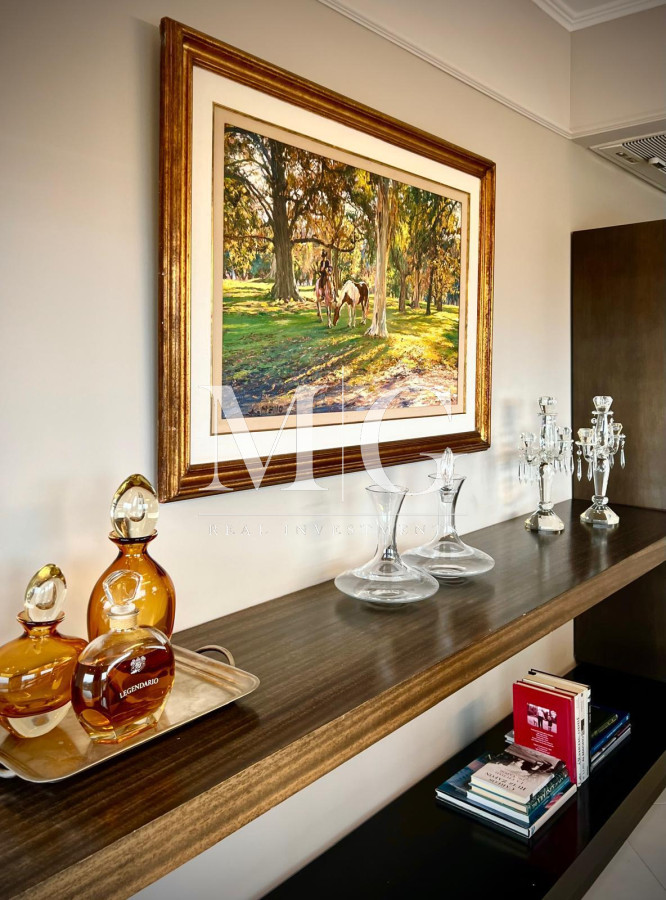 Apartamento ID.1495 - Espectacular Departamento en venta frente al mar, penthouse de 4 dormitorios. Punta del Este