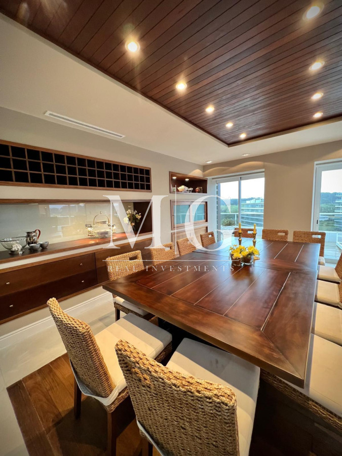 Apartamento ID.1495 - Espectacular Departamento en venta frente al mar, penthouse de 4 dormitorios. Punta del Este