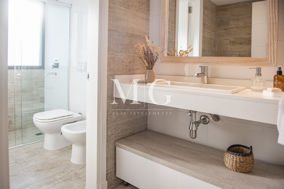 Apartamento ID.1500 - Apartamento Penthouse, frente al mar, playa brava, 3 dormitorios con hermosa vista