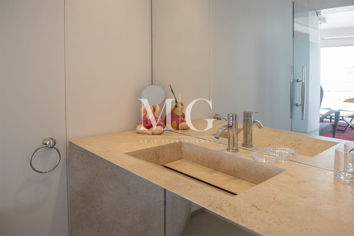 Apartamento ID.1497 - Penthouse Duplex en Venta de 4 dormitorios en Playa Brava , Punta del este 