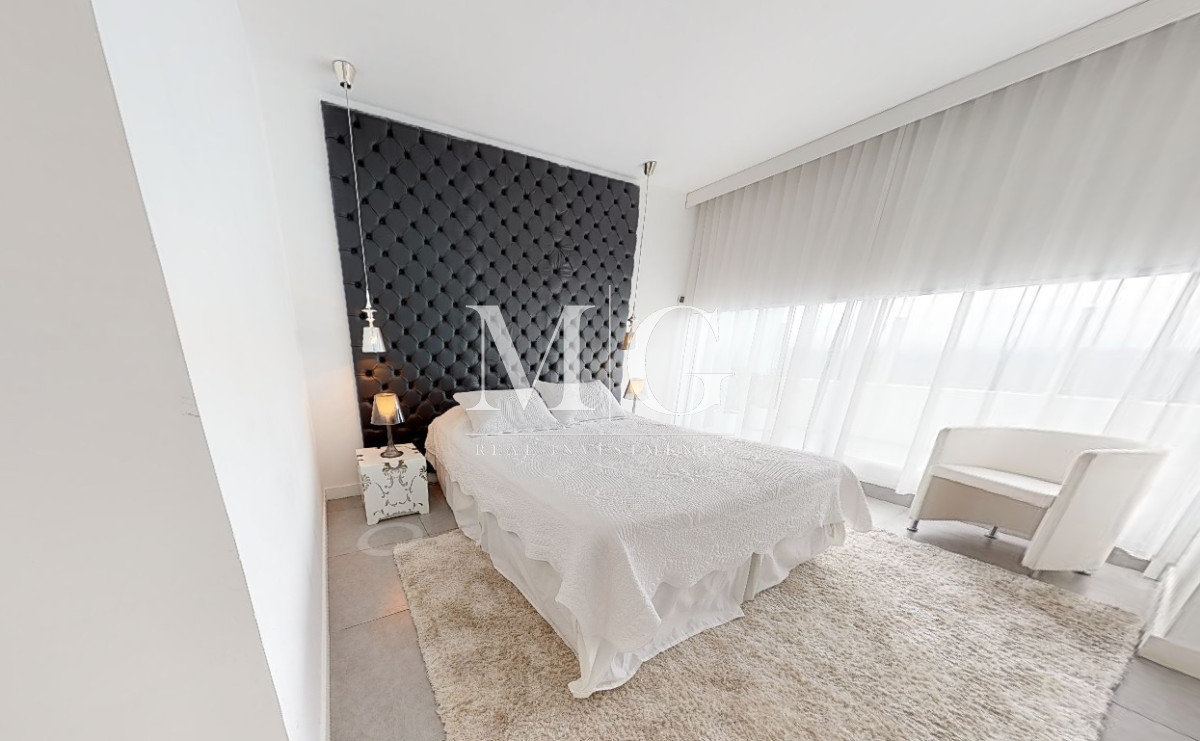 Apartamento ID.1499 - Penthouse de 3 dormitorios en venta en Torre Yoo