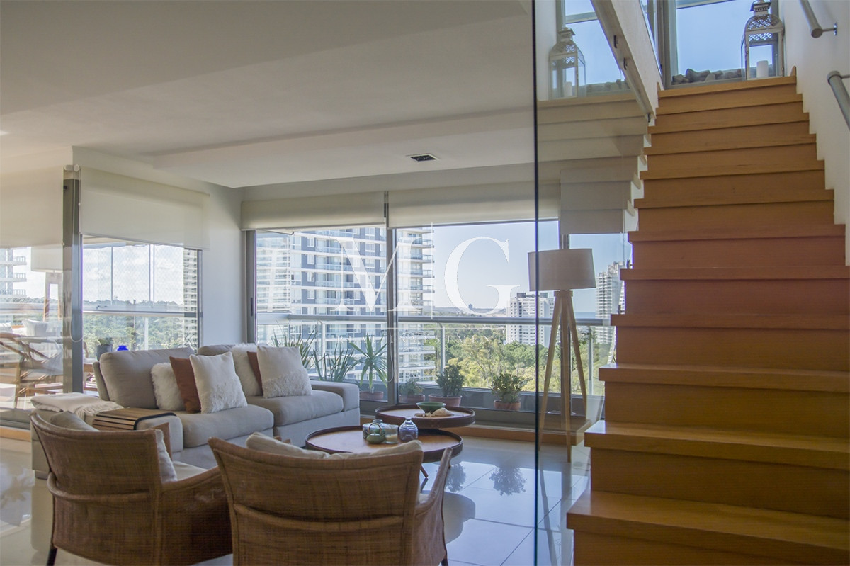 Apartamento ID.1502 - Penthouse en Punta del Este, playa brava 4 dormitorios