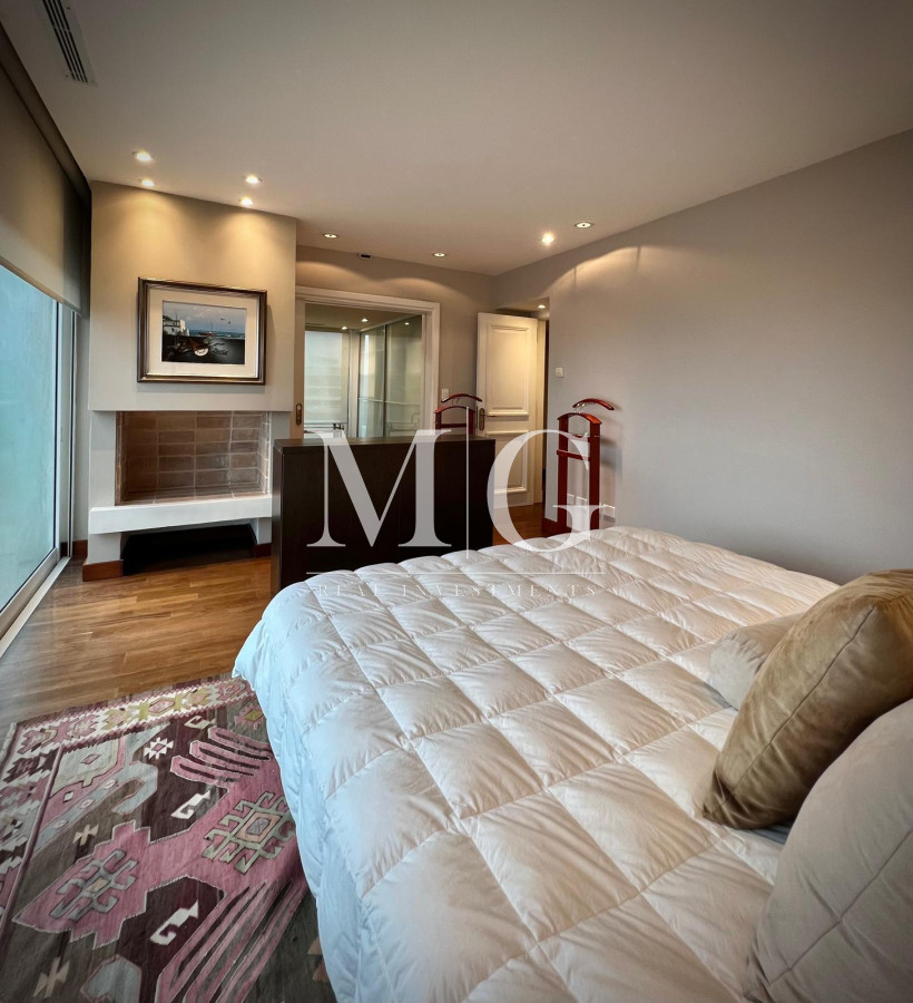 Apartamento ID.1495 - Espectacular Departamento en venta frente al mar, penthouse de 4 dormitorios. Punta del Este