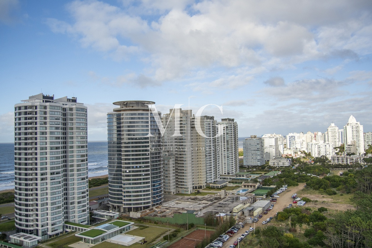 Apartamento ID.1494 - Departamento en piso alto, Quartier del Mar, en venta.