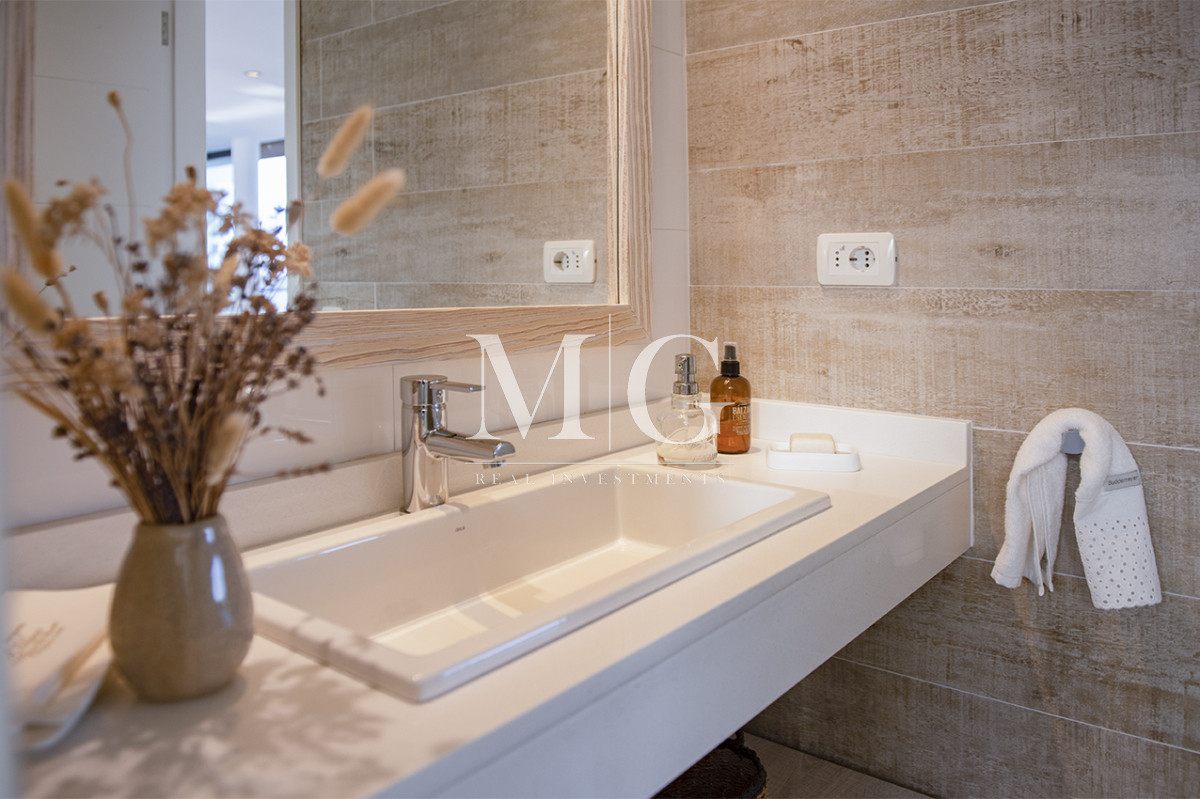 Apartamento ID.1500 - Apartamento Penthouse, frente al mar, playa brava, 3 dormitorios con hermosa vista