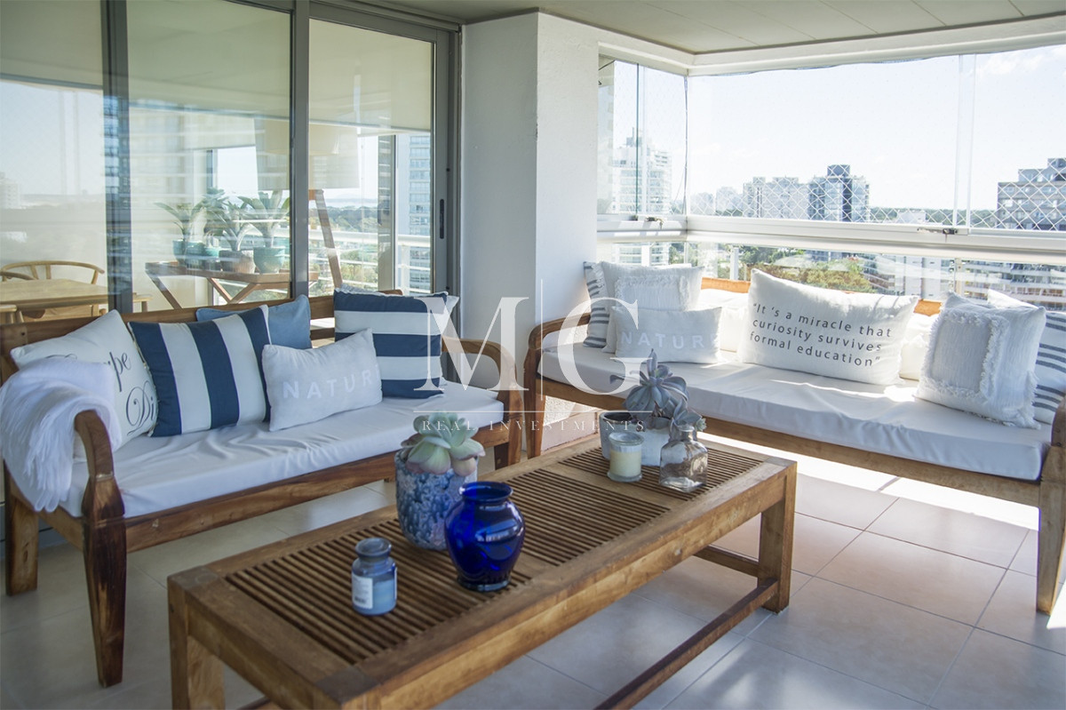 Apartamento ID.1502 - Penthouse en Punta del Este, playa brava 4 dormitorios