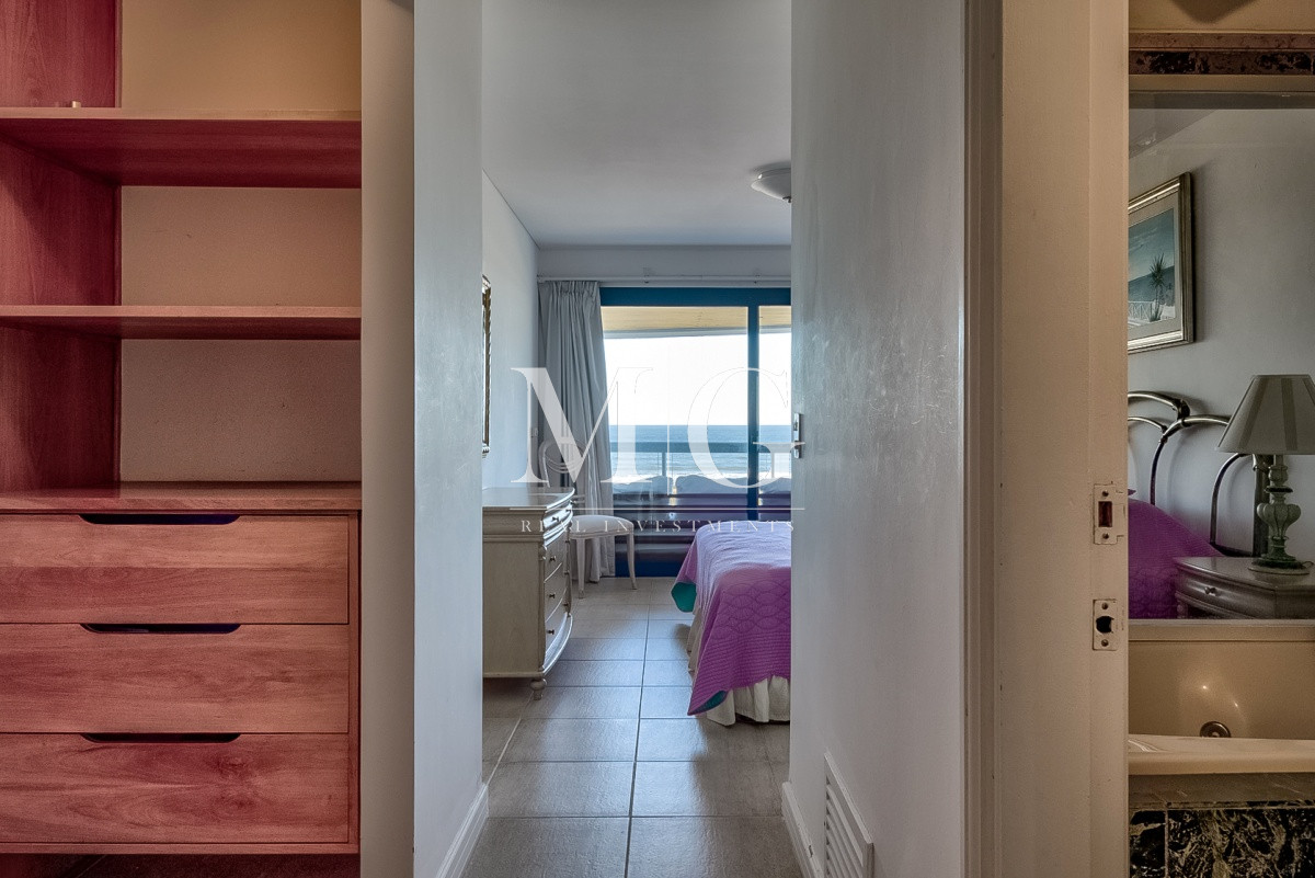 Apartamento ID.1498 - Hermoso penthouse con una ubicación privilegiada de la brava 