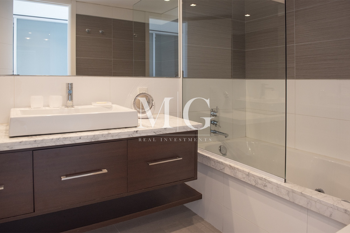 Apartamento ID.1501 - Vende departamento de 3 suites en Punta del Este.