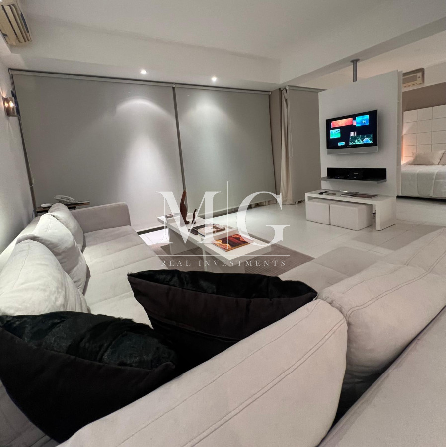 Apartamento ID.1495 - Espectacular Departamento en venta frente al mar, penthouse de 4 dormitorios. Punta del Este