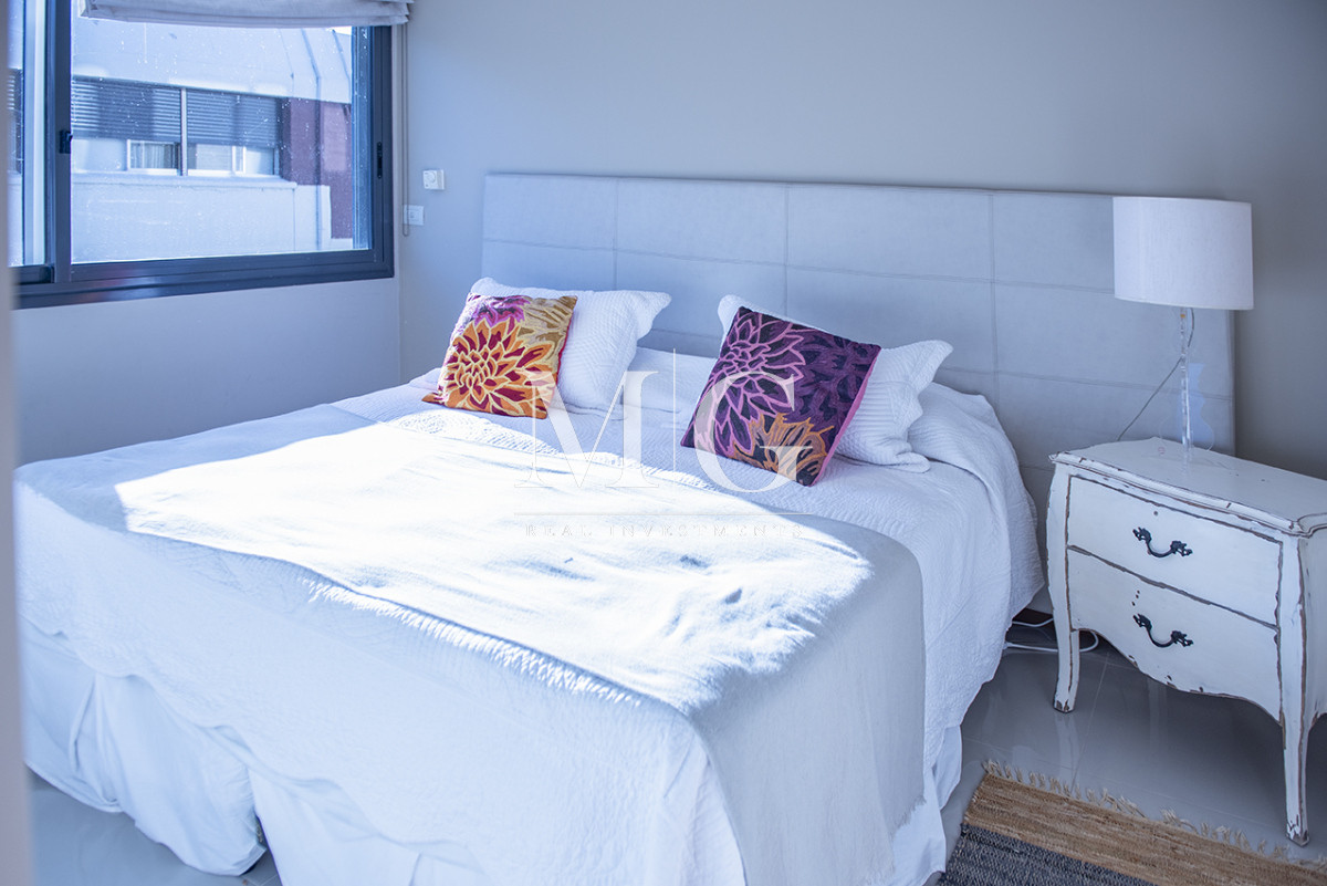 Apartamento ID.1500 - Apartamento Penthouse, frente al mar, playa brava, 3 dormitorios con hermosa vista