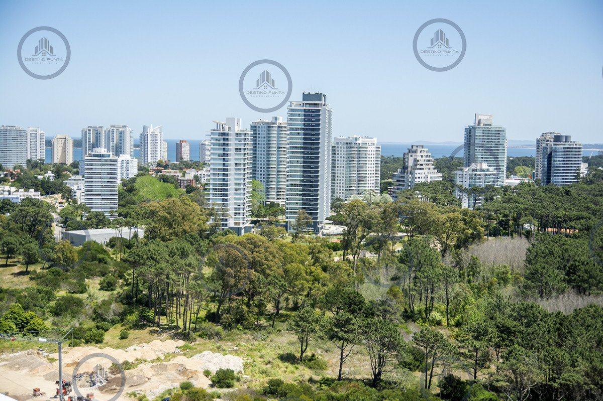 Apartamento ID.1699 - Apartamento de 3 Dormitorios, Piso alto en venta con Vista al Mar - Le Parc III Playa Brava