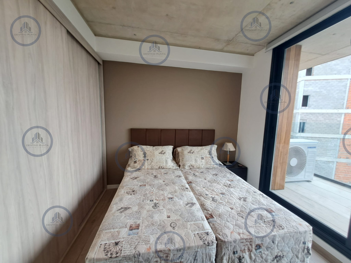 Apartamento ID.2059 - Espectacular Apartamento de 3 Dormitorios frente al mar. Walmer Lagoon Punta del Este