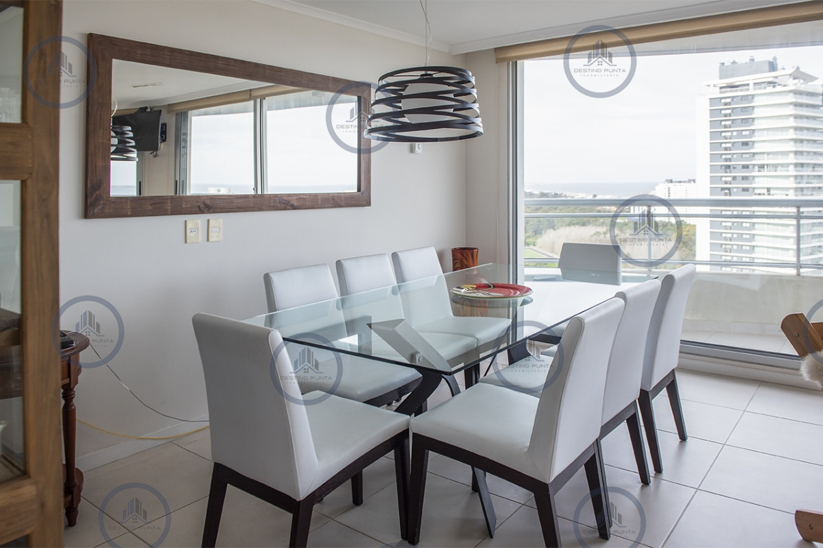 Apartamento ID.2958 - Se vende apartamento en ocean drive II de 3 dormitorios, Punta del Este 