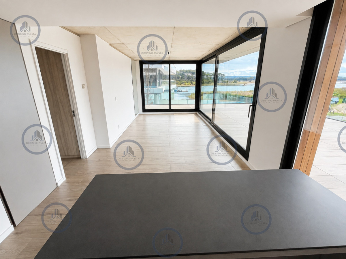 Apartamento ID.3361 - Departamento de 2 dormitorios con 2 baños en venta, gran terraza. Walmer Lagoon