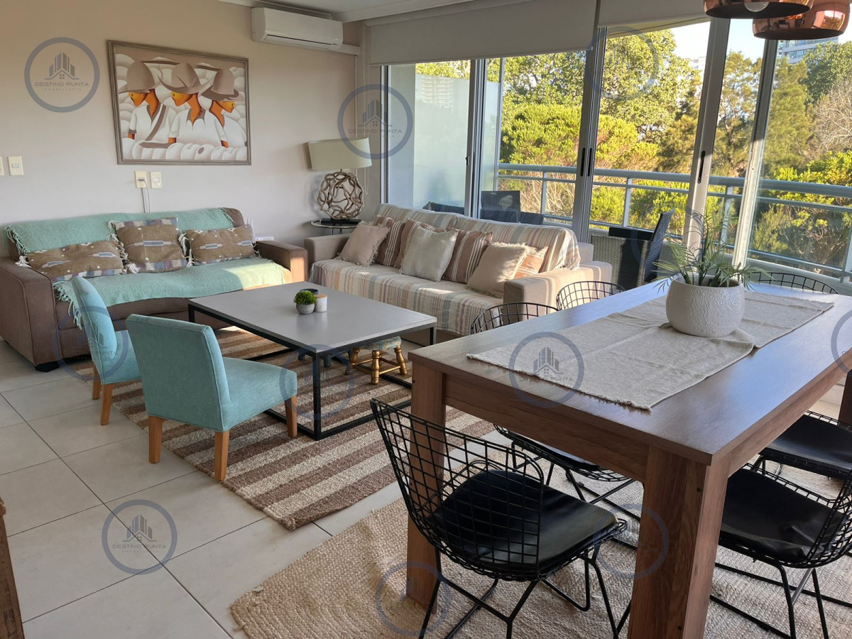 Apartamento ID.2124 - Venta Departamento de 2 dormitorios en Ocean Drive II, Punta del Este